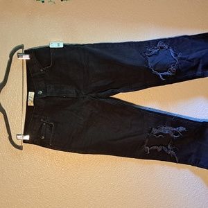 Black ripped mom jeans